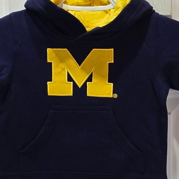 NWT Baby Michigan State Hoodie Sweater – Size 12 Months - Picture 3 of 5